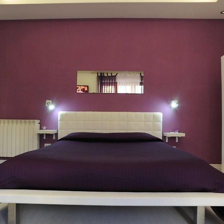 Magic Rainbow Bed and Breakfast Segni Eksteriør billede